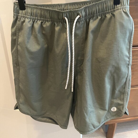 Free Fly Reverb Shorts - Picture 1 of 4